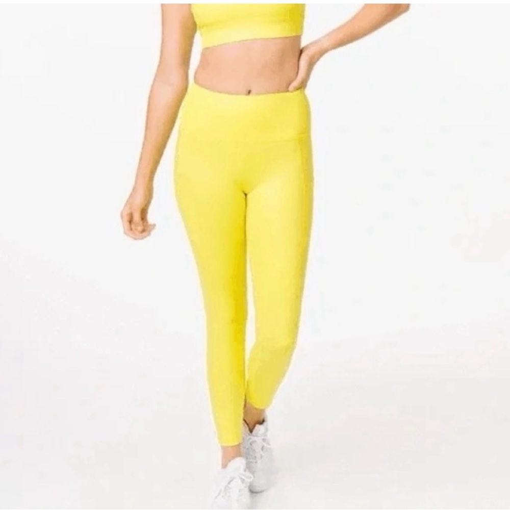 Zyia LNT ๐ metallic 7/8 leggings - Picture 2 of 5